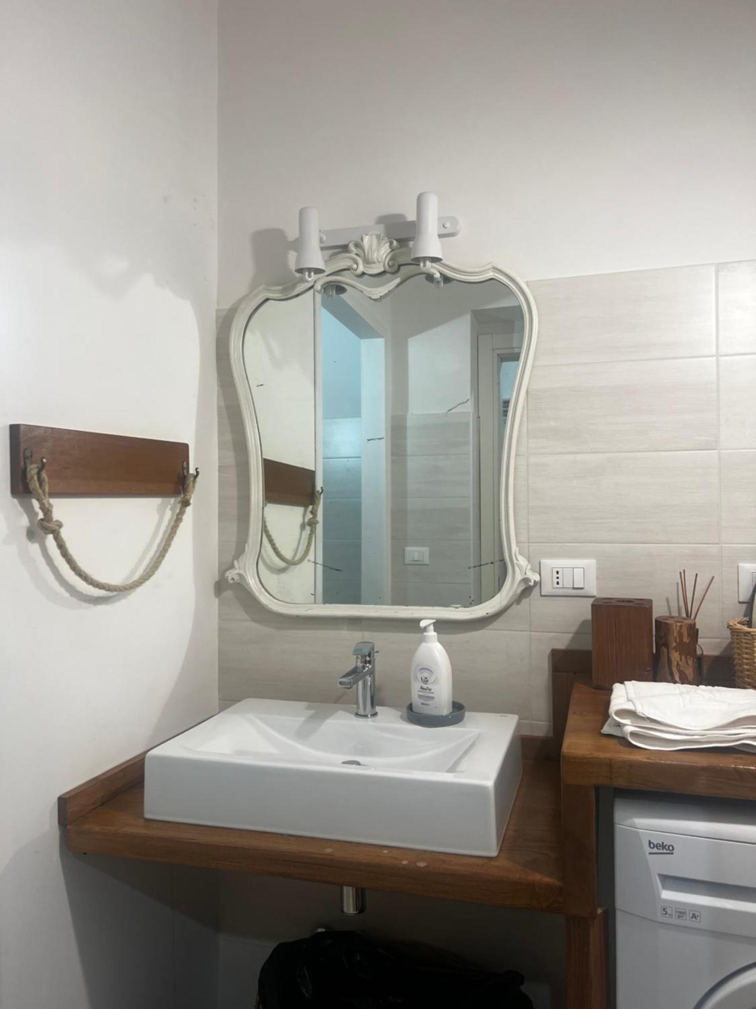 Appartement Vadolibera House à LʼAquila Extérieur photo