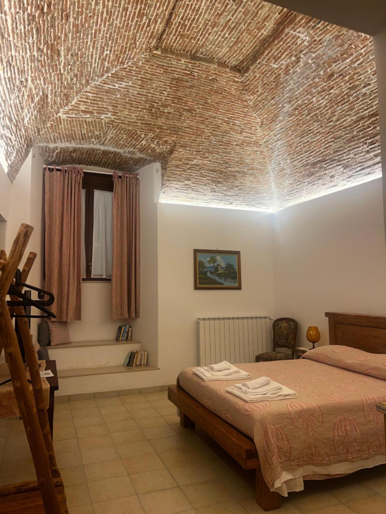 Appartement Vadolibera House à LʼAquila Extérieur photo