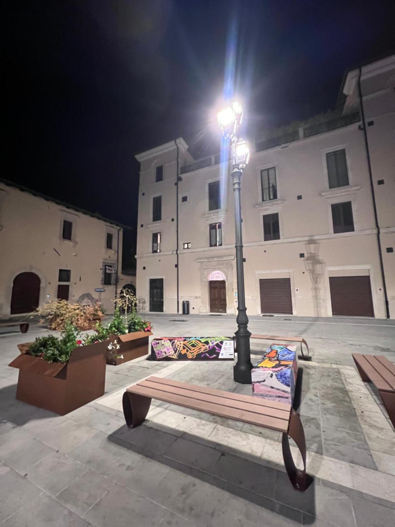 Appartement Vadolibera House à LʼAquila Extérieur photo
